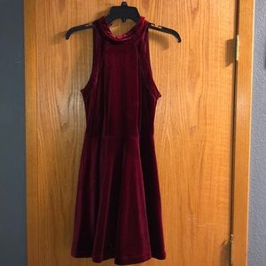 Halter-neck Dress, only worn once!